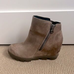 Sorel Joan Booties Women 5.5